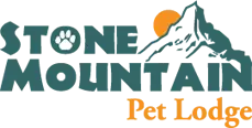 Stone Mountain Pet Lodge Logo