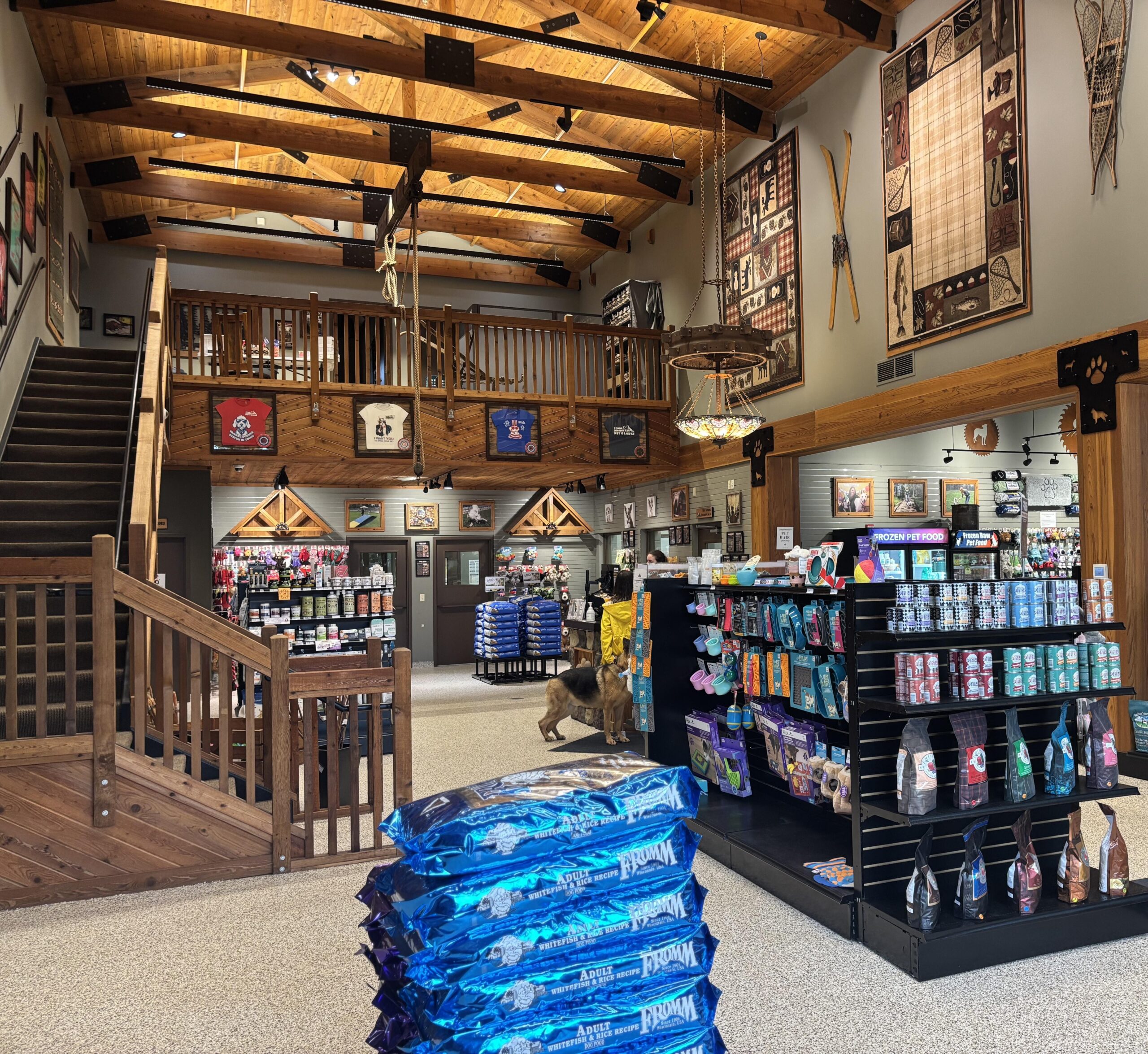 Retail store pet supplies