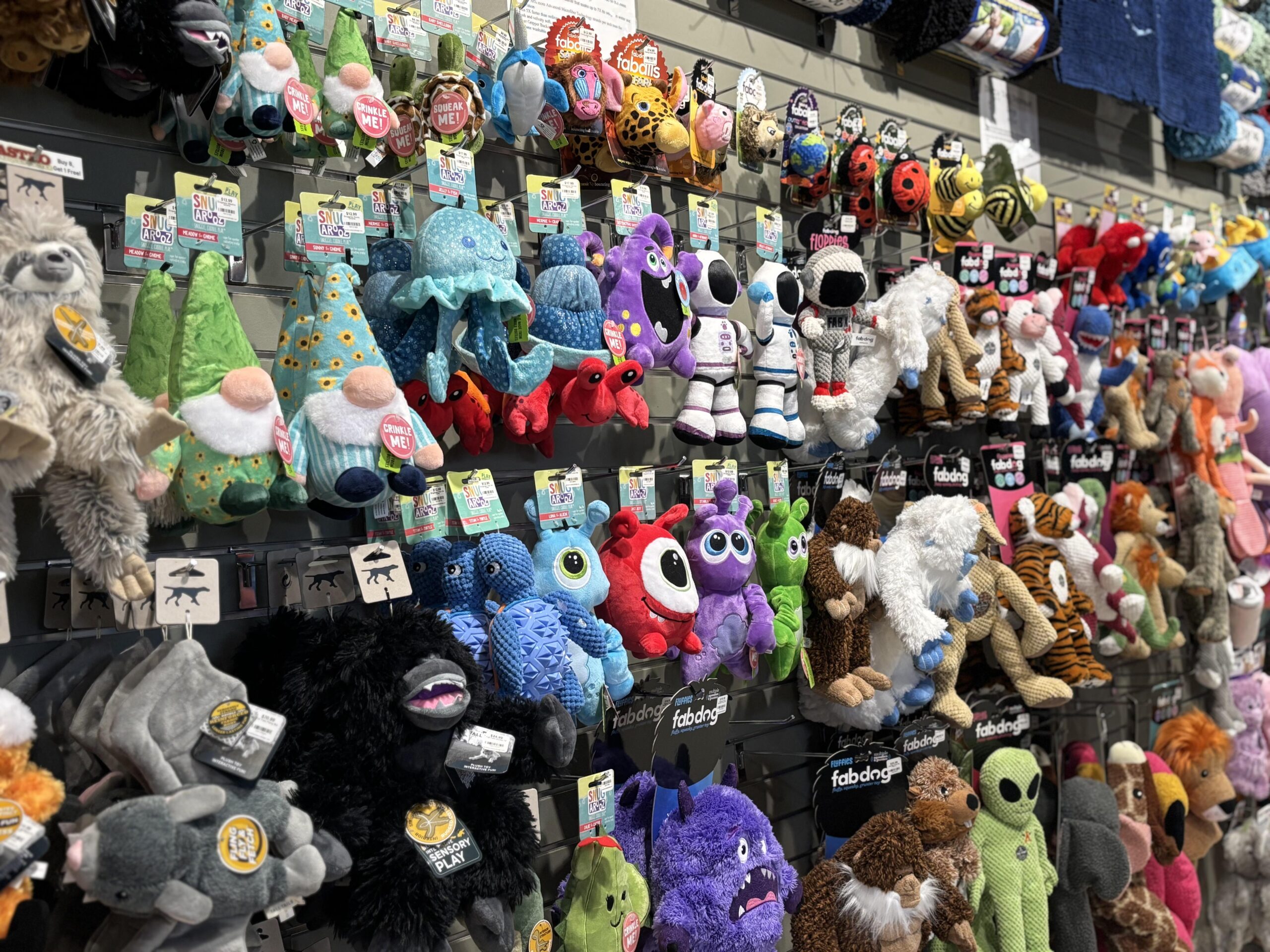 Retail dog toy wall